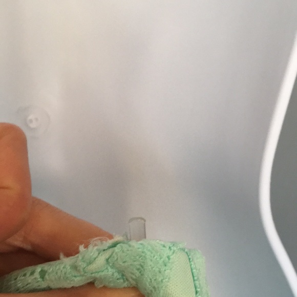 NWT Gorgeous mint green lace dress - Picture 9 of 10